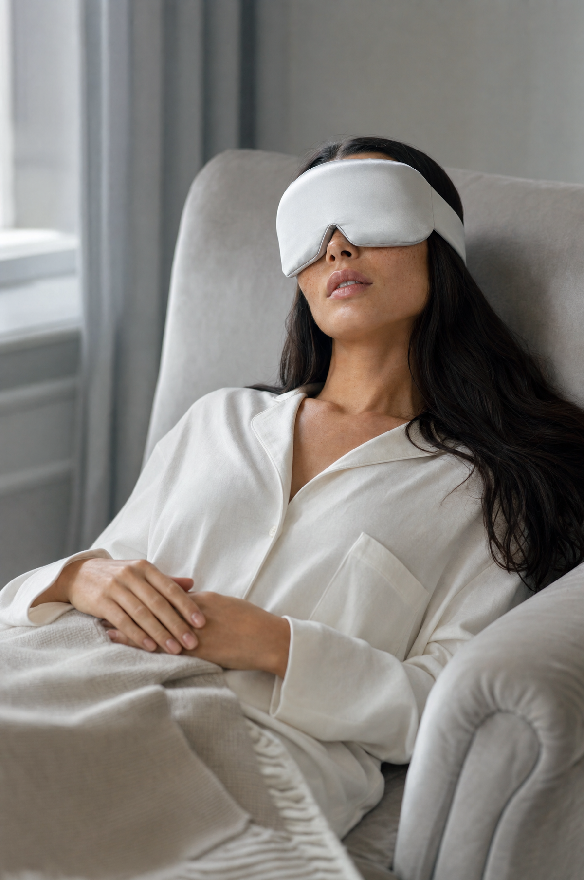 Essential Deep Sleep Silk Mask